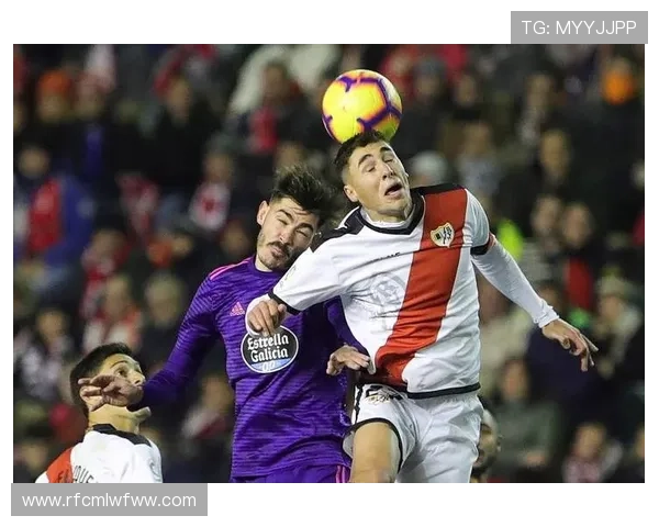 西甲巴萨3-1西班牙人奥尔莫双响助力球队各赛事六连胜 西甲巴萨3-1西班牙人奥尔莫双响助力球队各赛事六连胜